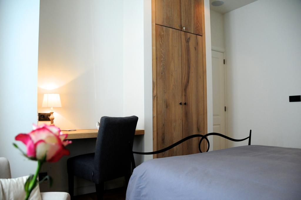 B&B Val Des Rosesブルージュ 部屋 写真