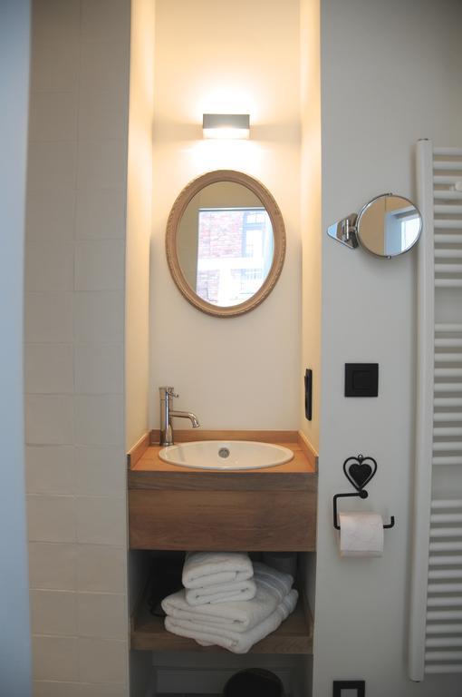 B&B Val Des Rosesブルージュ 部屋 写真